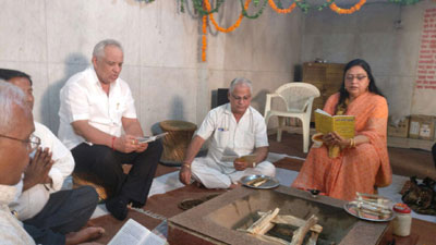 Green Earth Productions : Manasi - Click to Enlarge